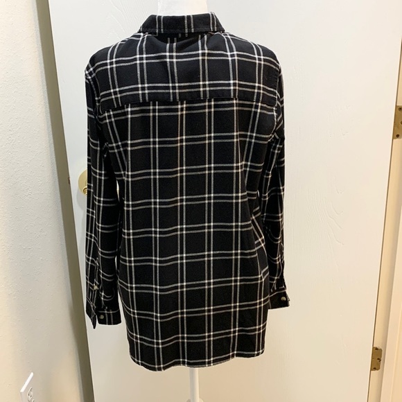 JACHS GIRLFRIEND FLANNEL BUTTON UP - Picture 2 of 9